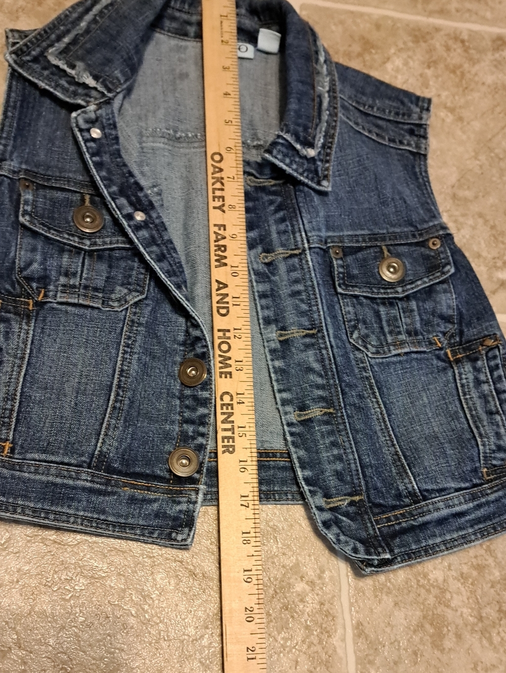 Cato Size S Distressed Indigo Denim Sleeveless Jacket - Picture 6 of 13